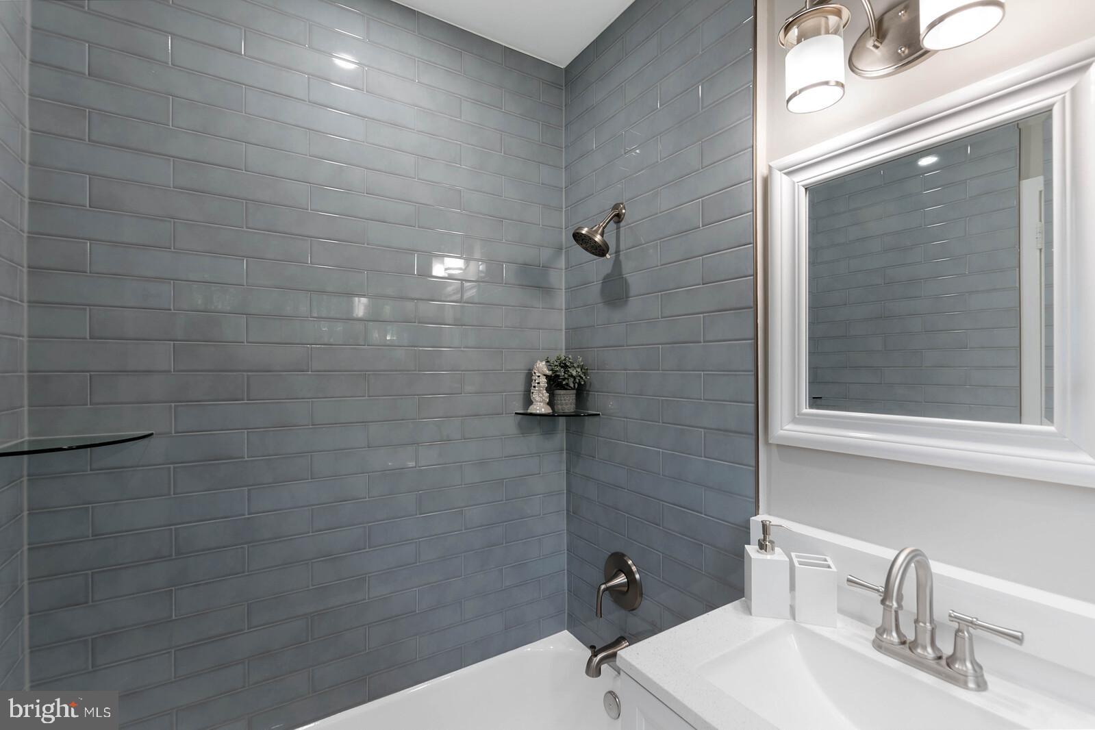 3372 Gunston Road Alexandria, VA 22302 - Photo 22 of 29