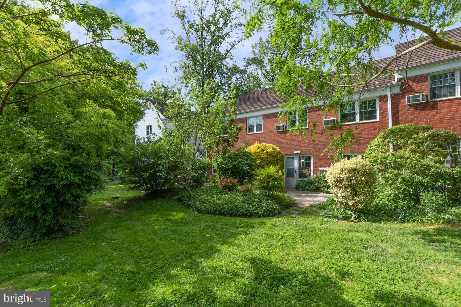 3372 Gunston Road Alexandria, VA 22302 - Photo 26 of 29