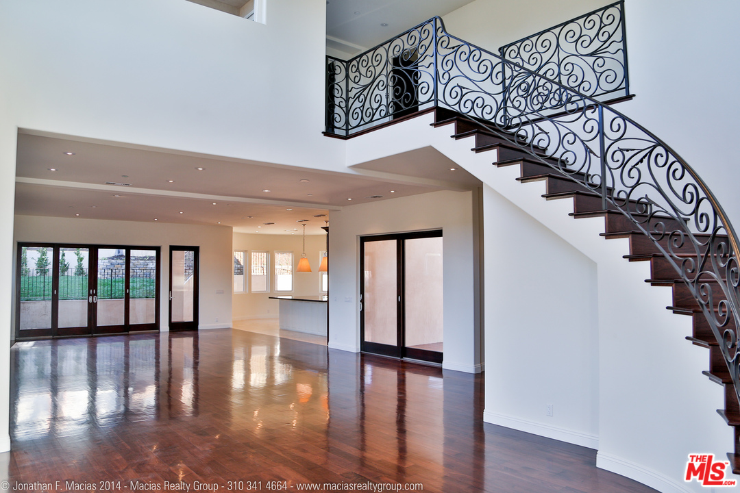 7859 West 79th Street Playa del Rey, CA 90293 - Photo 14 of 53 Gallery Image 14