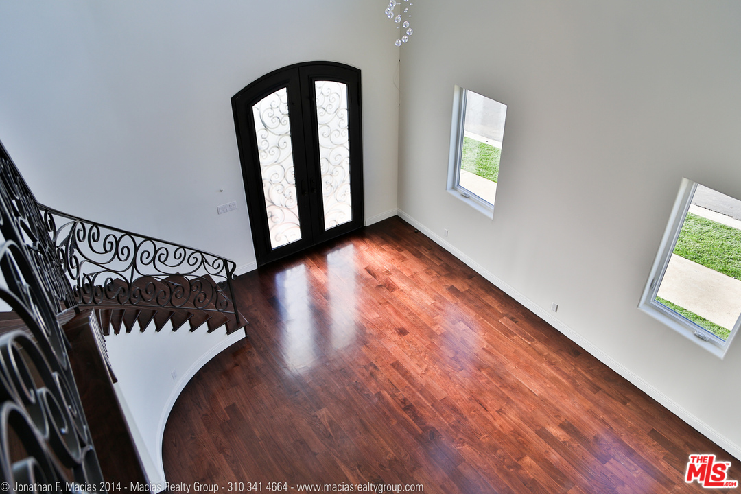 7859 West 79th Street Playa del Rey, CA 90293 - Photo 22 of 53 Gallery Image 22