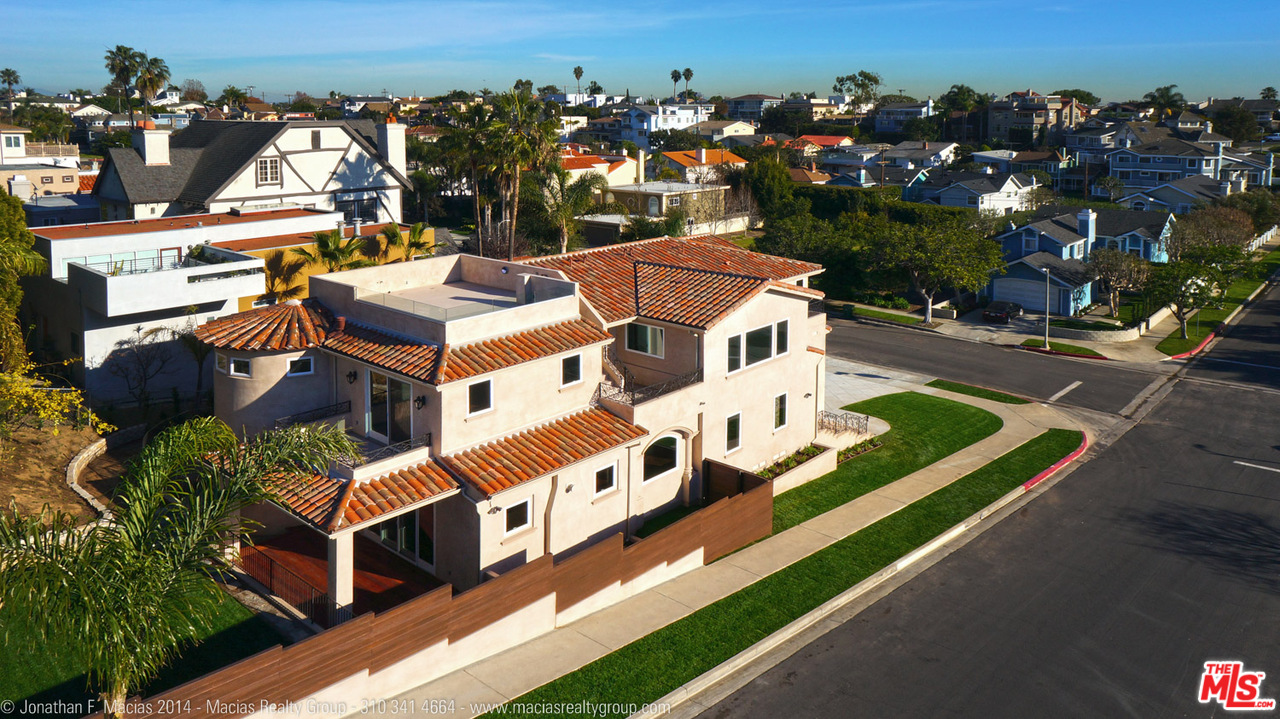 7859 West 79th Street Playa del Rey, CA 90293 - Photo 8 of 53 Gallery Image 8