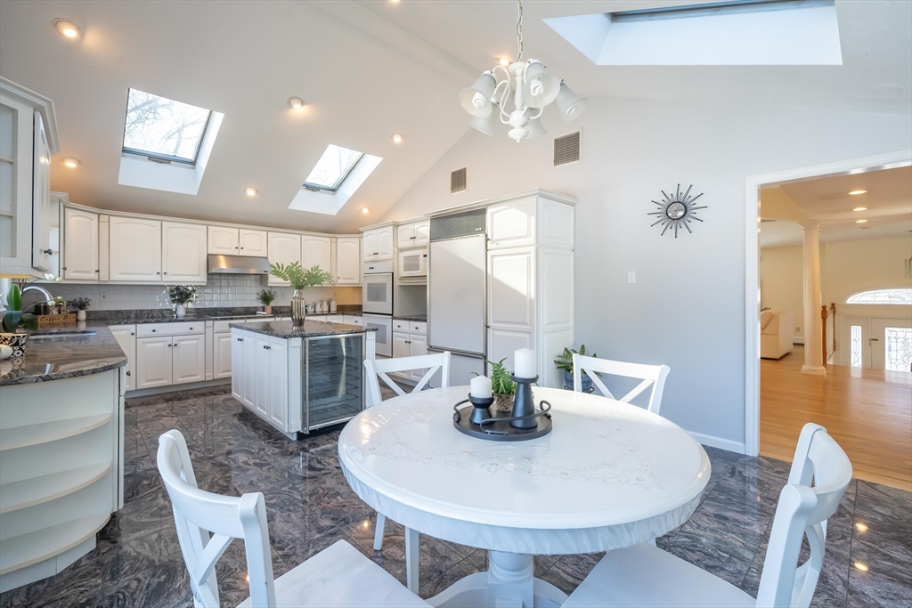 29 Woodpark Circle Lexington, MA 02421 - Photo 18 of 42