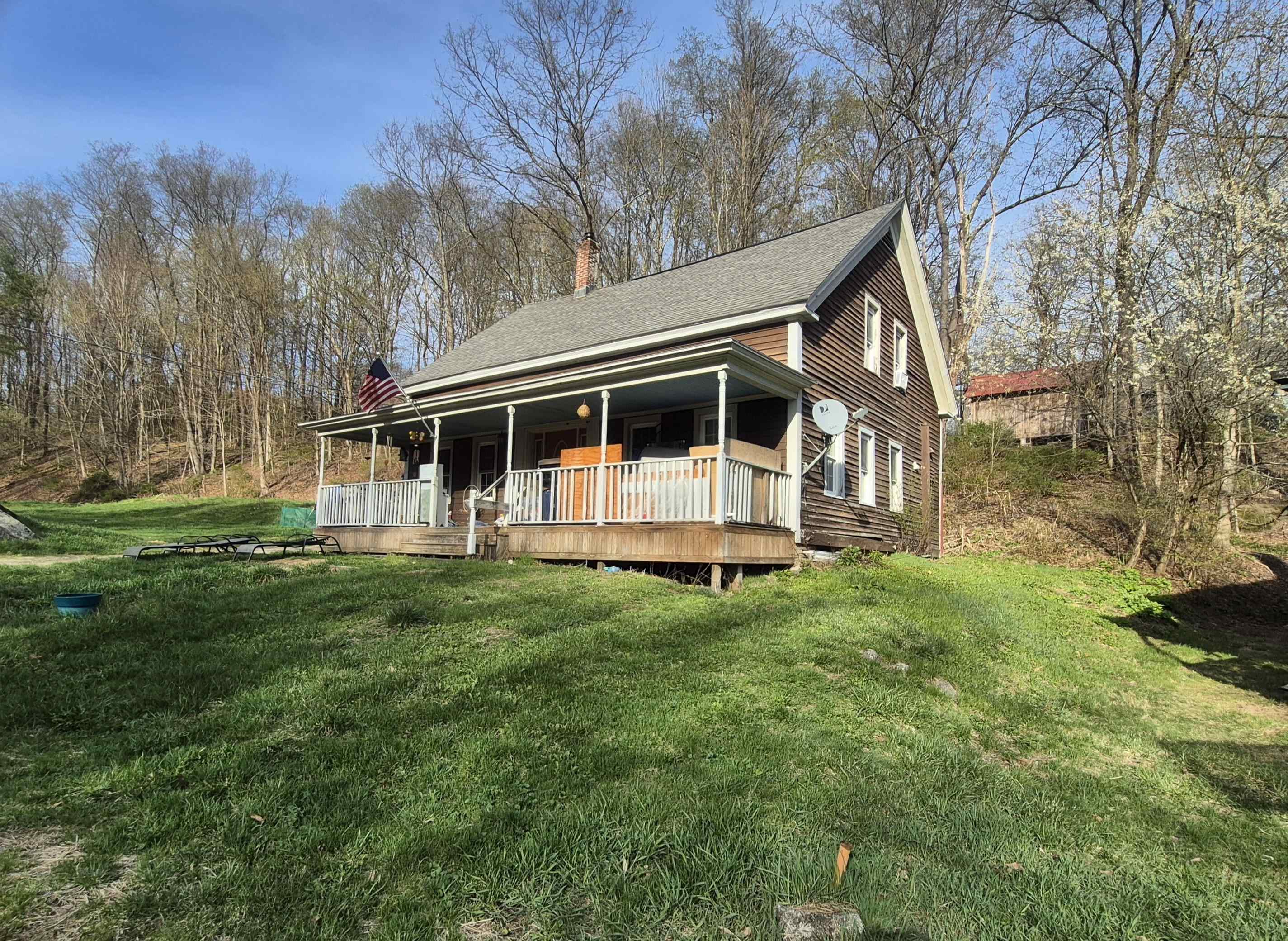 7 Purcell Road Winchester, NH 03470 - Photo 1 of 22