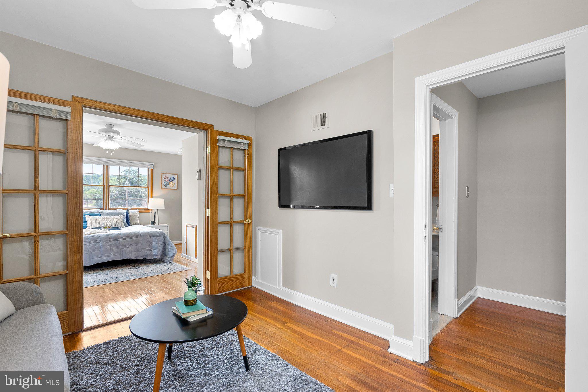 4945 Sargent Road Northeast Washington, DC 20017 - Photo 16 of 36 Upper Level Sitting Area