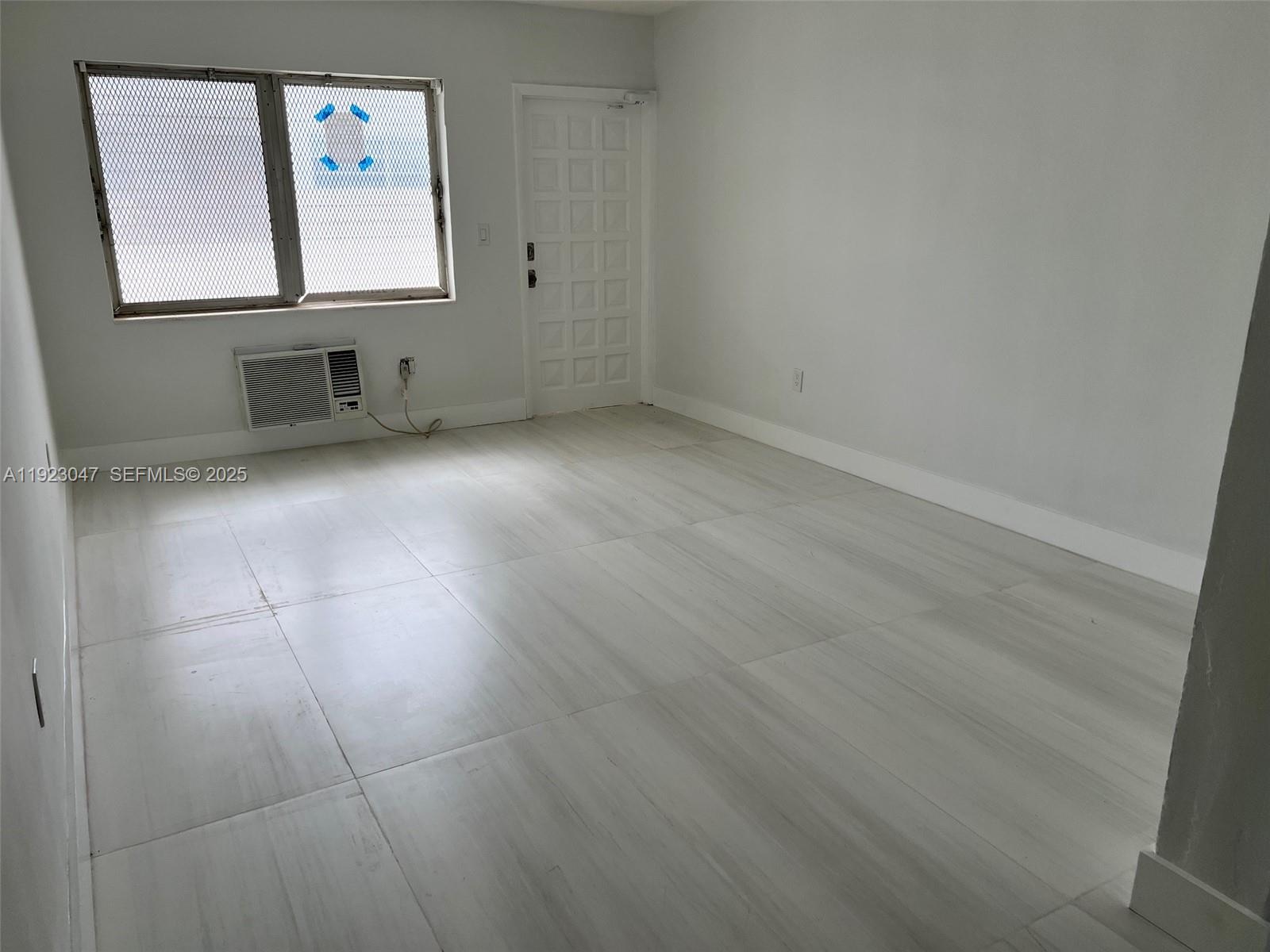 944 Meridian Avenue, Unit 10 Miami Beach, FL 33139 - Photo 9 of 15