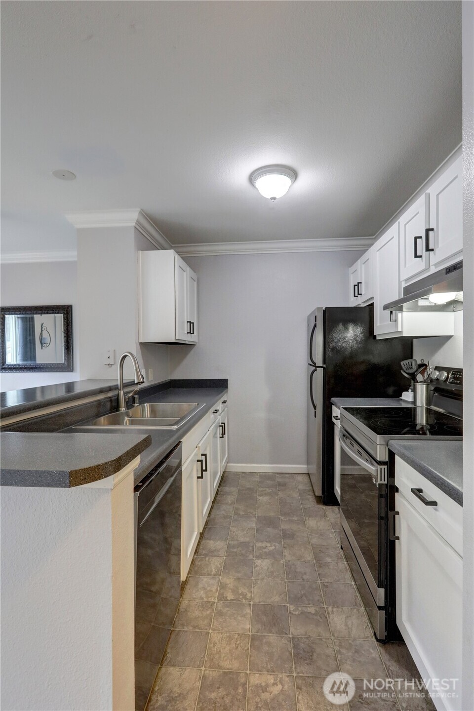 31500 33rd Place Southwest, Unit F103 Federal Way, WA 98023 - Photo 5 of 30