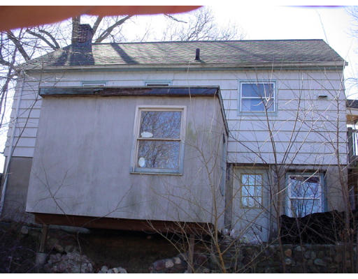 1336 Page Boulevard Springfield, MA 01104 - Photo 2 of 3 Gallery Image 2
