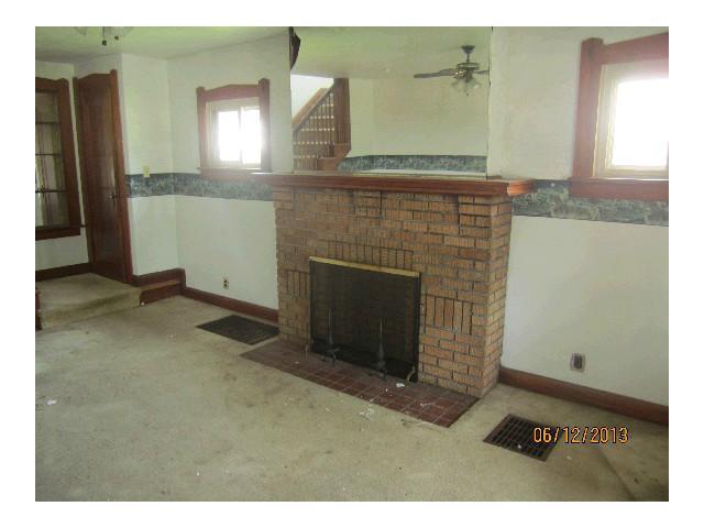 1905 Jackson Road Columbus, OH 43223 - Photo 2 of 13 Gallery Image 2