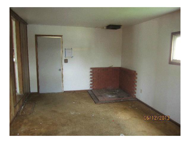 1905 Jackson Road Columbus, OH 43223 - Photo 8 of 13 Gallery Image 8