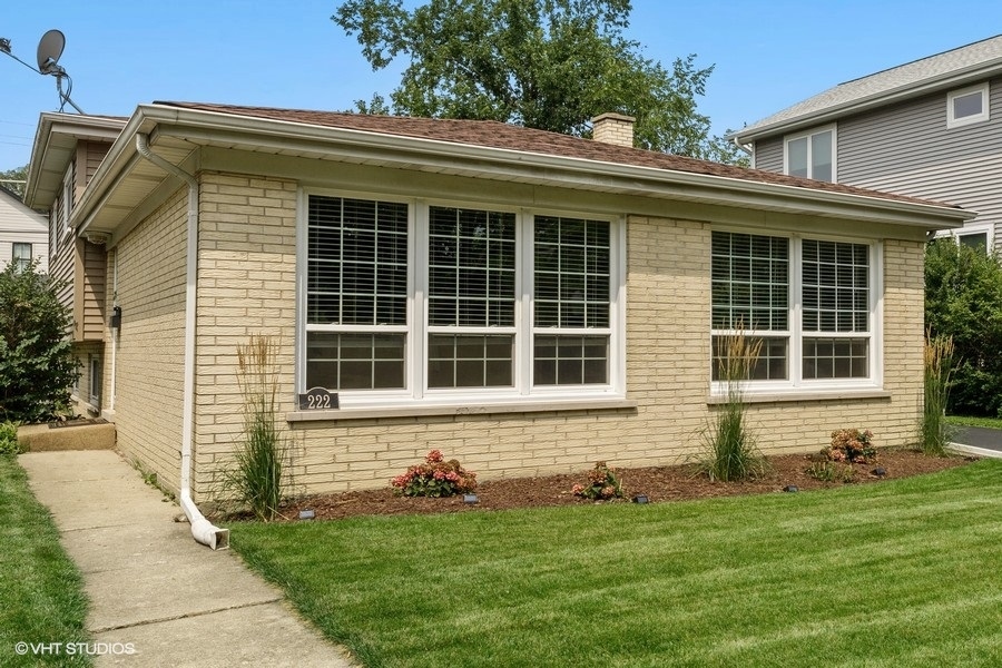 222 Chester Avenue Park Ridge, IL 60068 - Photo 1 of 19 Gallery Image 1