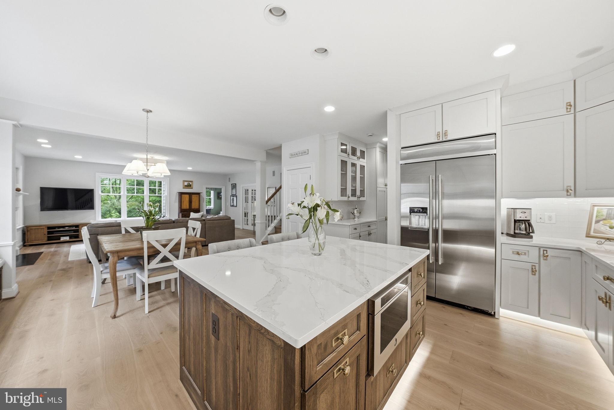 2608 Hunter Mill Road Oakton, VA 22124 - Photo 5 of 50