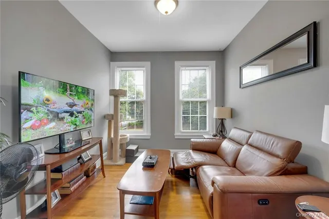 $5,500 | 62 Grand Boulevard, Unit SECOND AND THIRD, Scarsdale, NY 10583