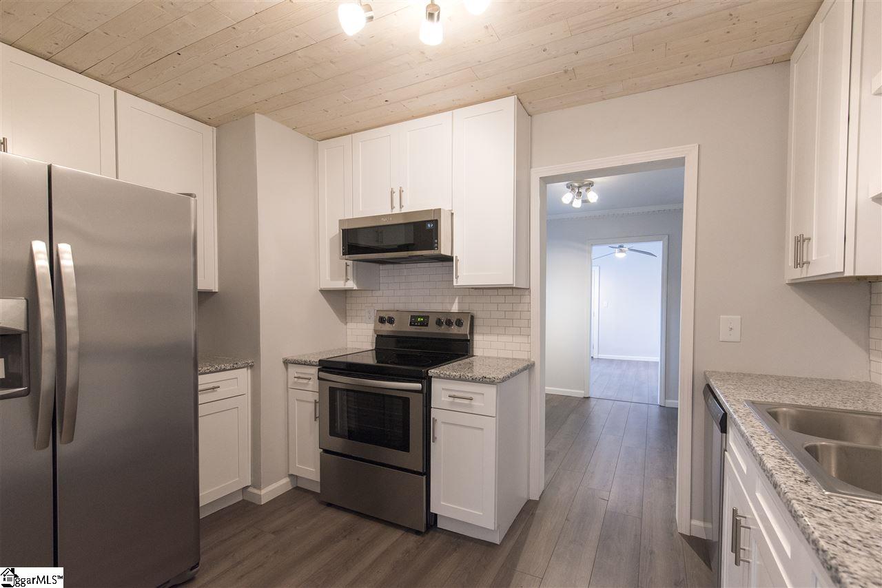 108 East Decatur Street Greenville, SC 29617 - Photo 4 of 26 Gallery Image 4