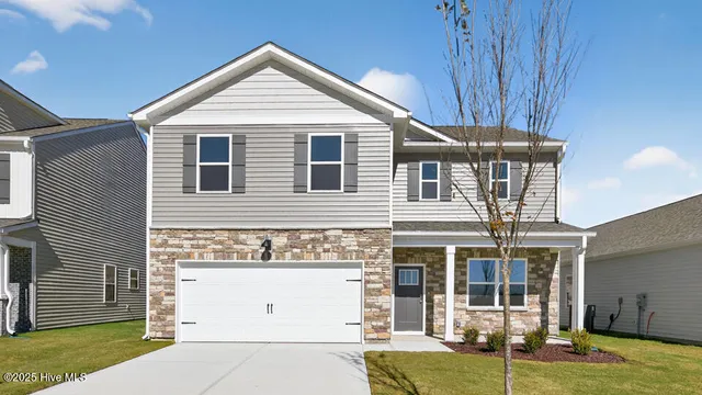 $362,502 | 664 Wilder Bloom Path, Aberdeen, NC 28315
