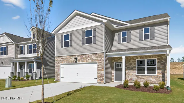 $362,502 | 664 Wilder Bloom Path, Aberdeen, NC 28315