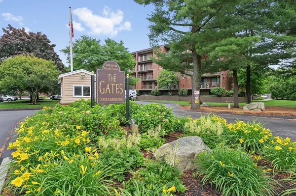 $399,000 | 146 Marble Street, Unit 404, Stoneham, MA 02180