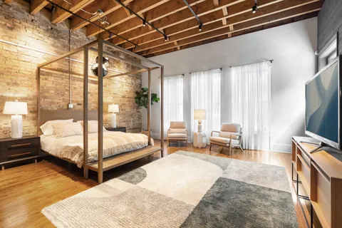 $2,450,000 | 1915 West Wabansia Avenue, Chicago, IL 60622