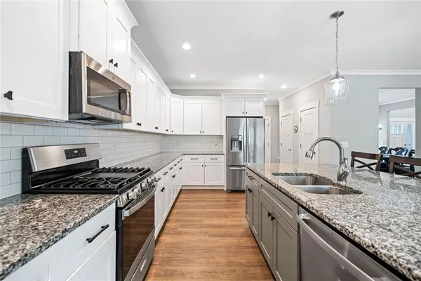 $711,900 | 2 Village Ridge, Jasper, GA 30143