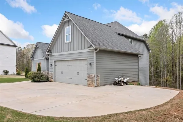 $711,900 | 2 Village Ridge, Jasper, GA 30143