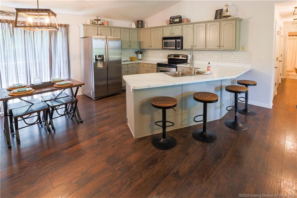 898 Walts Road Georgetown, IN 47122 - Photo 11 of 45