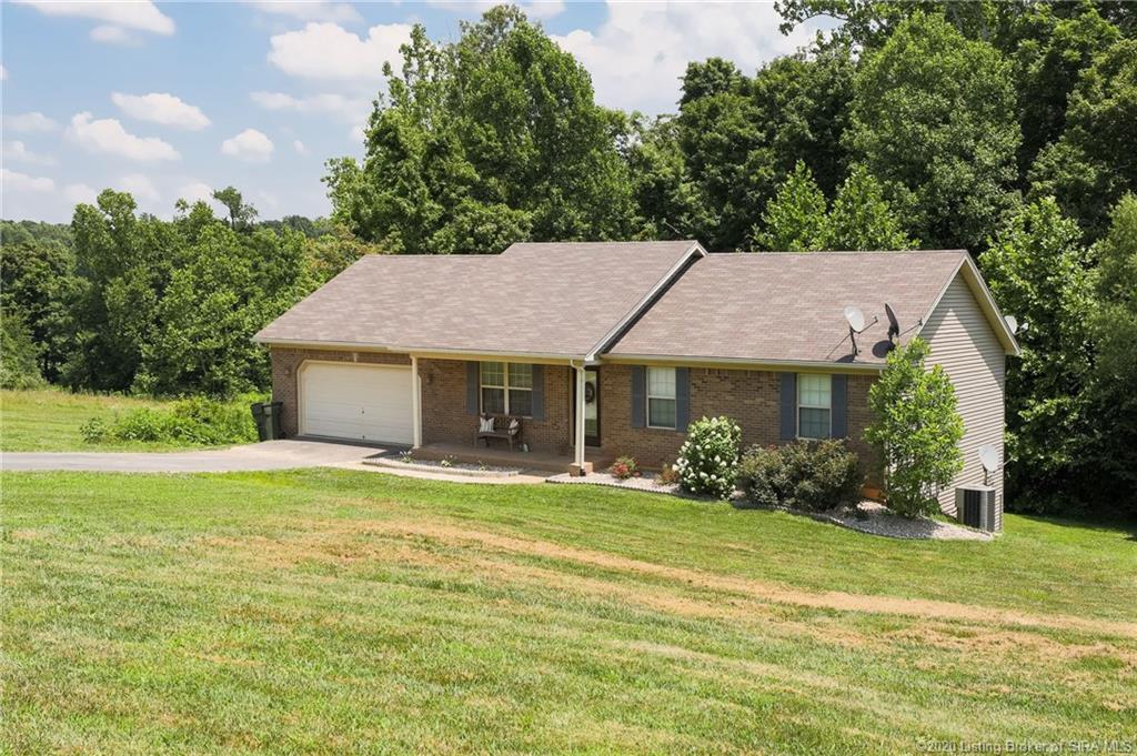 898 Walts Road Georgetown, IN 47122 - Photo 2 of 45