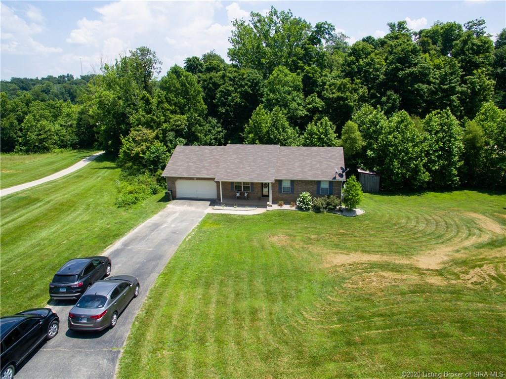 898 Walts Road Georgetown, IN 47122 - Photo 3 of 45