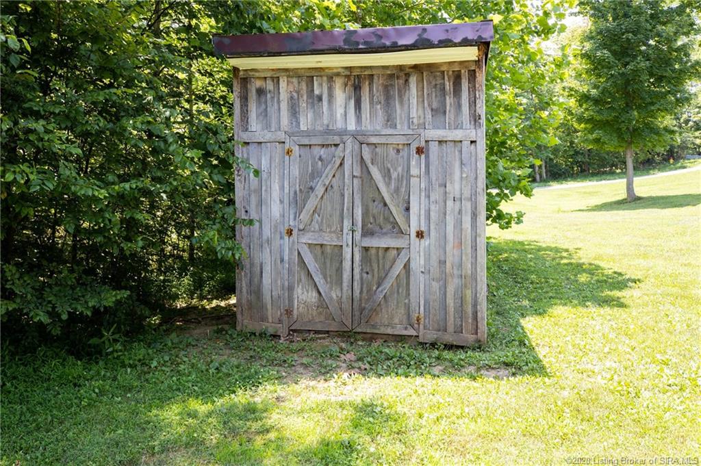 898 Walts Road Georgetown, IN 47122 - Photo 44 of 45