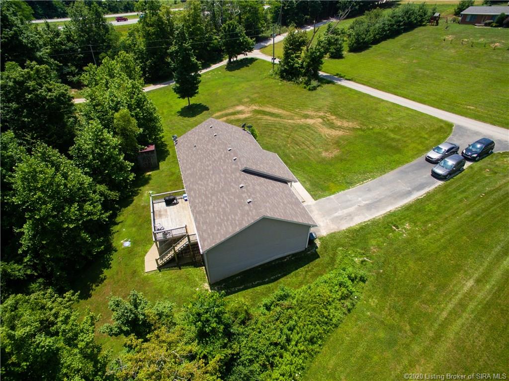 898 Walts Road Georgetown, IN 47122 - Photo 6 of 45