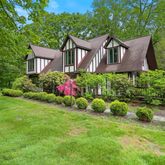 $890,000 | 2 Kramer Lane, Weston, CT 06883