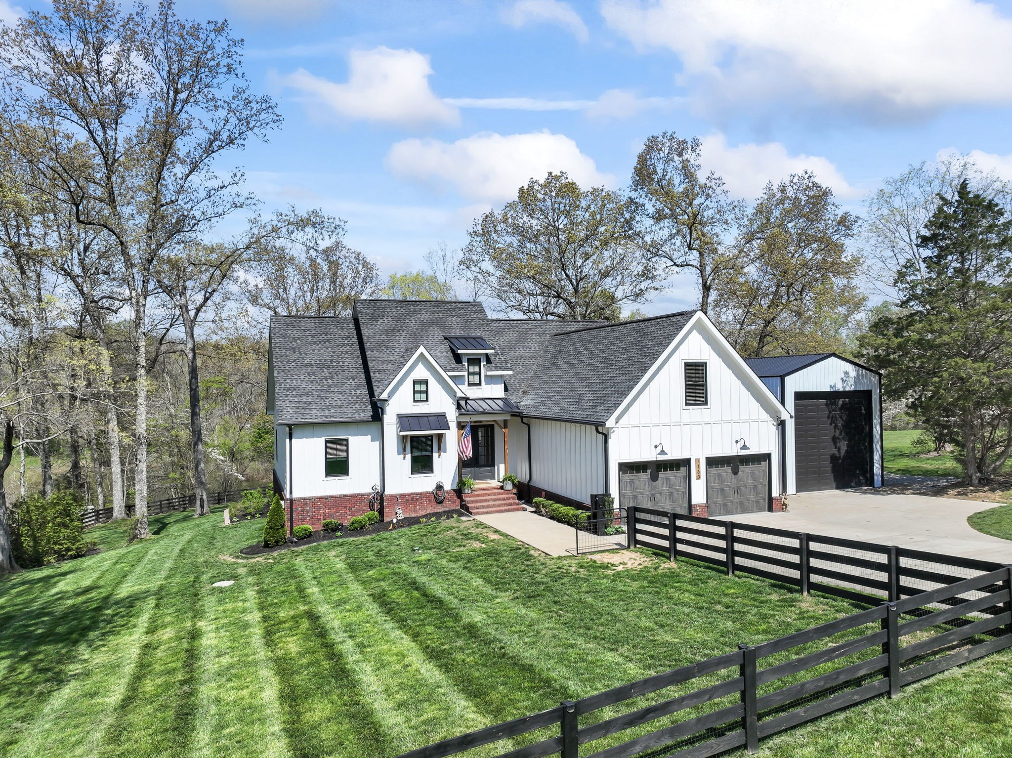 1133 Ridgecrest Drive Dickson, TN 37055 - Photo 2 of 56 Gallery Image 2