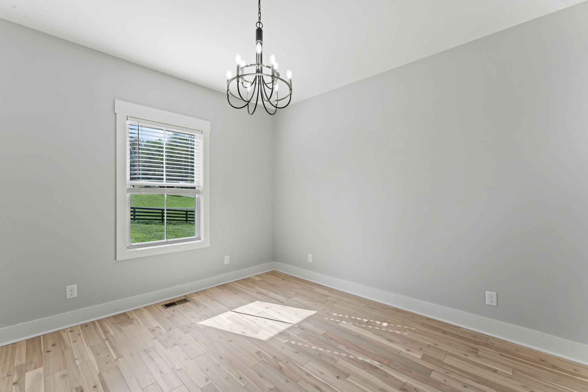 1133 Ridgecrest Drive Dickson, TN 37055 - Photo 36 of 56 Gallery Image 36
