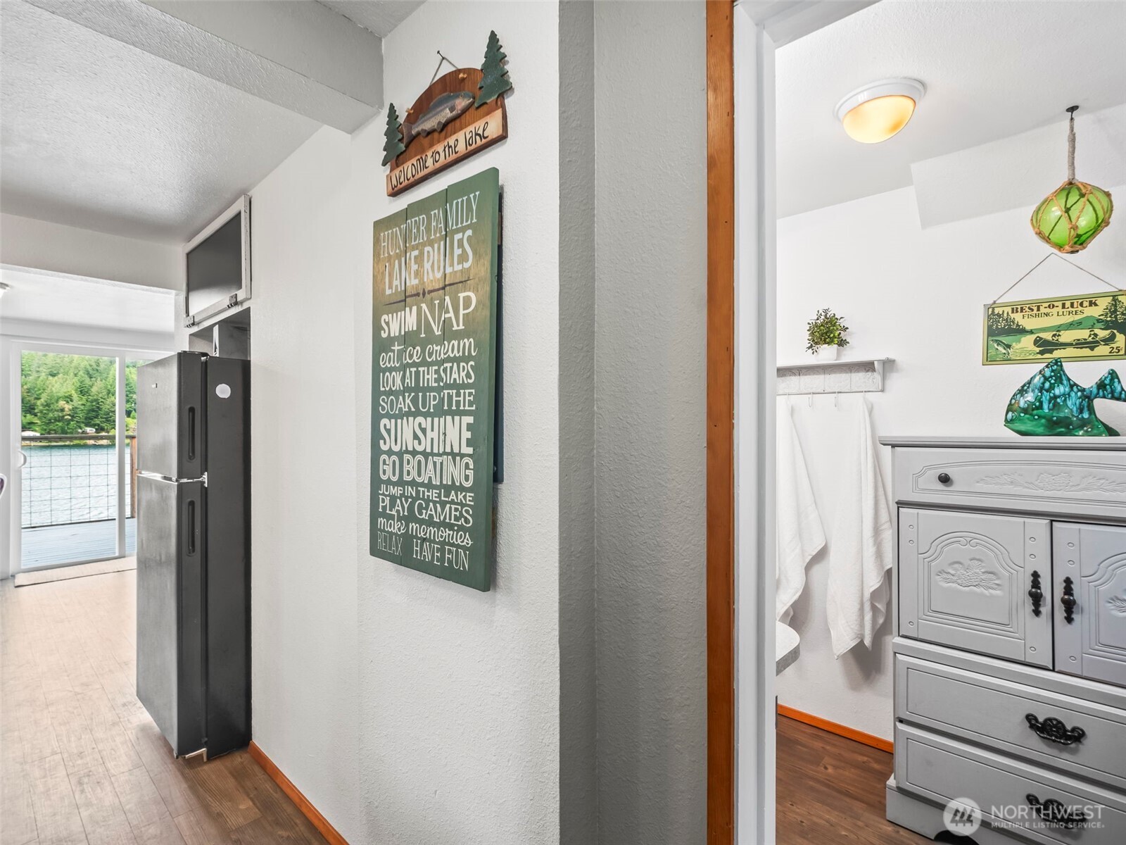 1201 Summit Lake Shore Road Northwest Olympia, WA 98502 - Photo 12 of 38