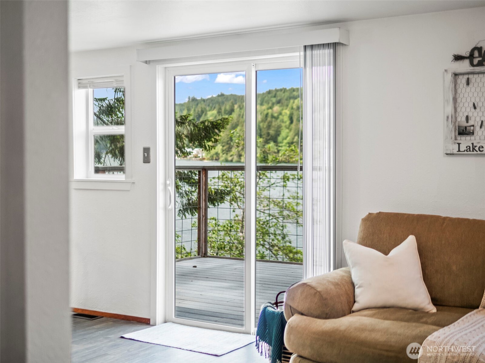 1201 Summit Lake Shore Road Northwest Olympia, WA 98502 - Photo 17 of 38