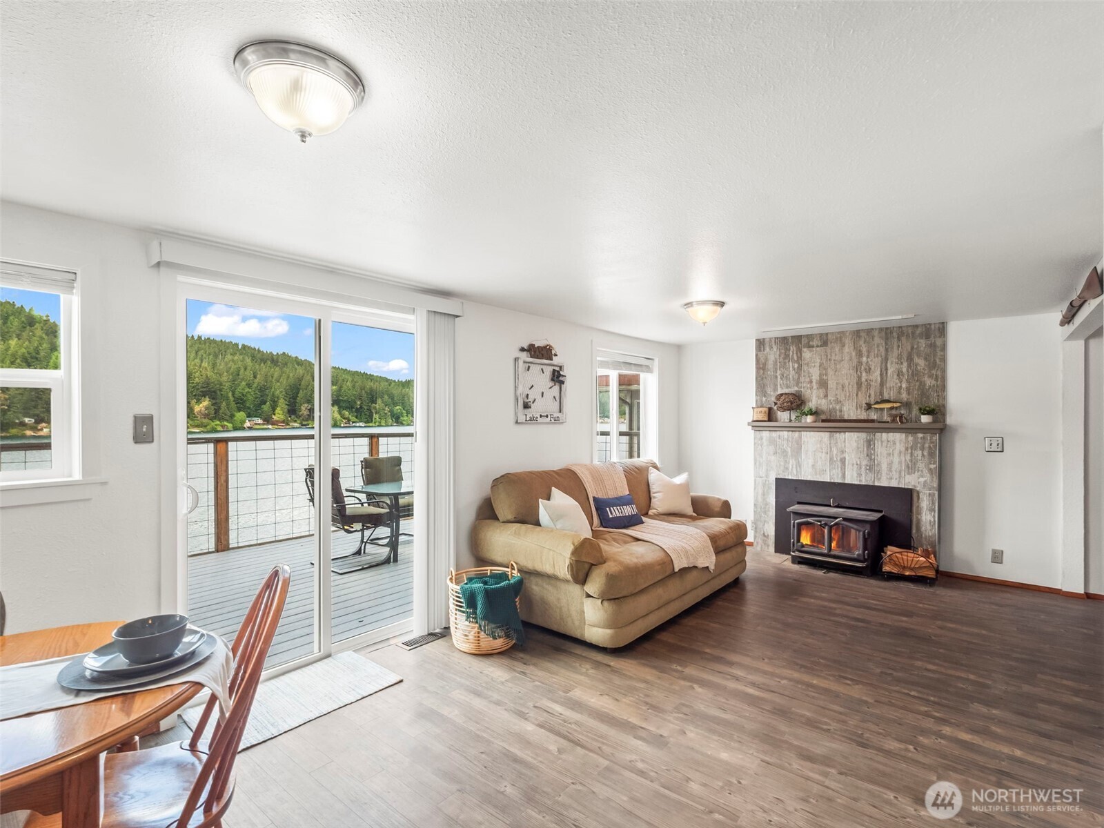 1201 Summit Lake Shore Road Northwest Olympia, WA 98502 - Photo 20 of 38