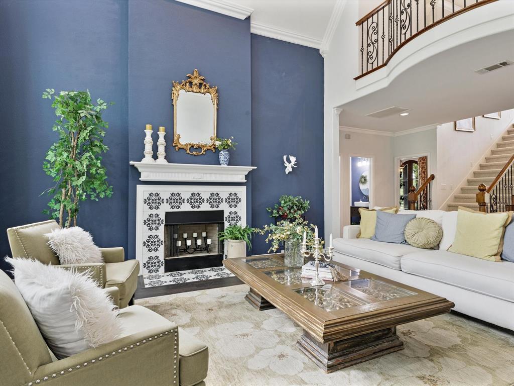 1514 New Market Road Mesquite, TX 75149 - Photo 25 of 30 a living room with furniture and a fireplace