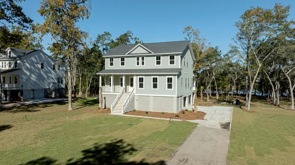 $1,200,000 | 3663 Conch Street, Mount Pleasant, SC 29466