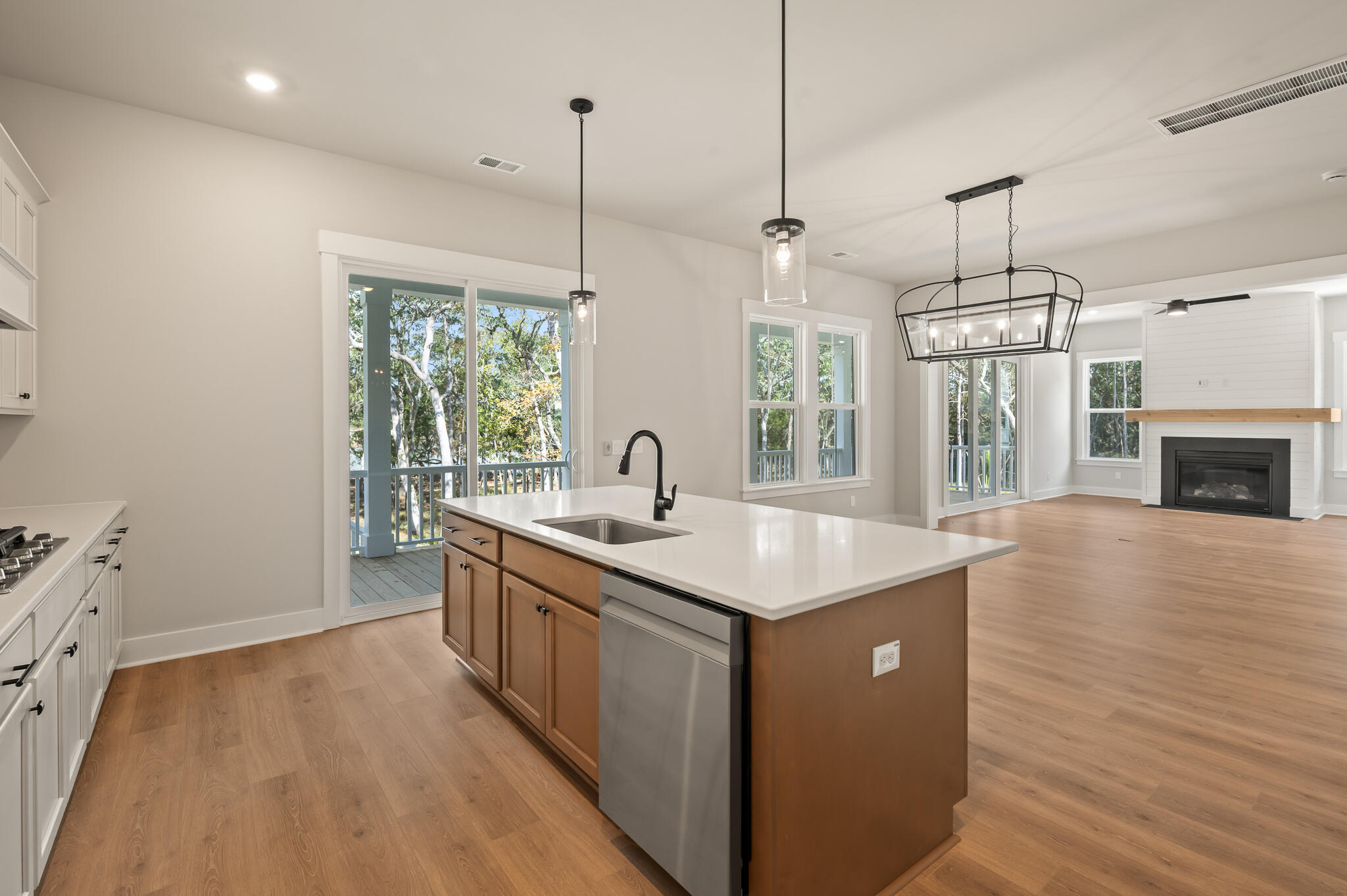 3663 Conch Street Mount Pleasant, SC 29466 - Photo 14 of 36 MOD_1197