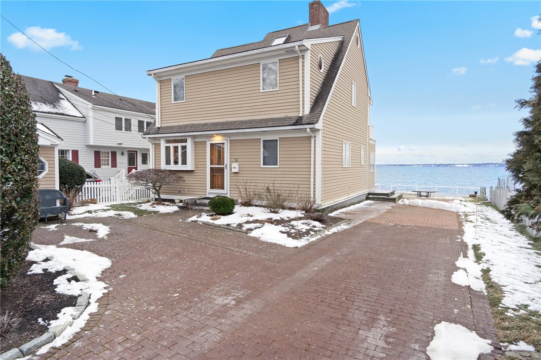 19 Brookwood Road Bristol, RI 02809 - Photo 1 of 46 Exterior Side