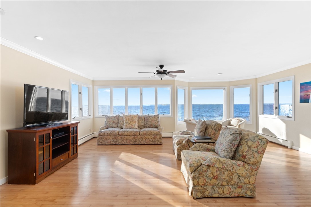 19 Brookwood Road Bristol, RI 02809 - Photo 13 of 46 Living Room