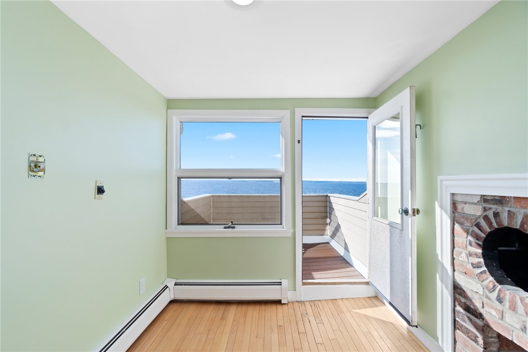 19 Brookwood Road Bristol, RI 02809 - Photo 28 of 46 3rd floor loft