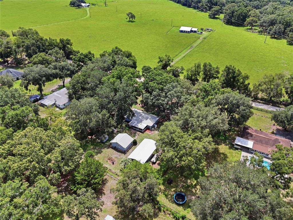 753 Southwest Mapleton Street Fort White, FL 32038 - Photo 4 of 33 Gallery Image 4