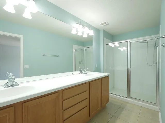 $2,600 | 12958 Vennetta Way, Windermere, FL 34786