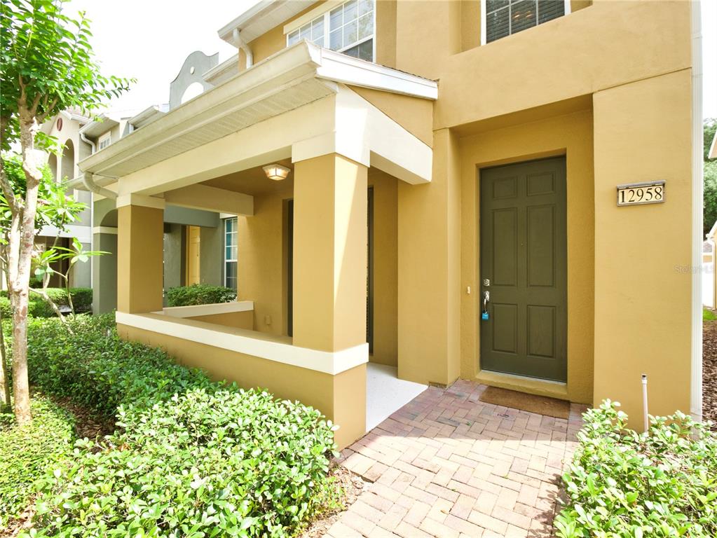 12958 Vennetta Way Windermere, FL 34786 - Photo 4 of 24