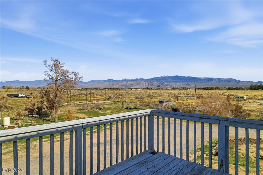 2570 East Kellogg Road Pahrump, NV 89048 - Photo 29 of 60 Private primary bedroom deck