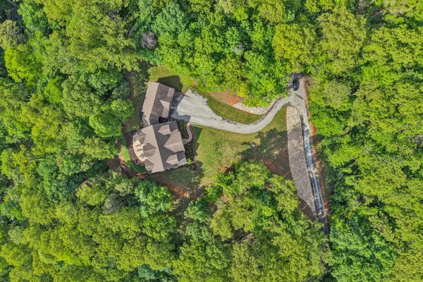 $1,095,000 | 3219 Franklin Street, Salem, VA 24153