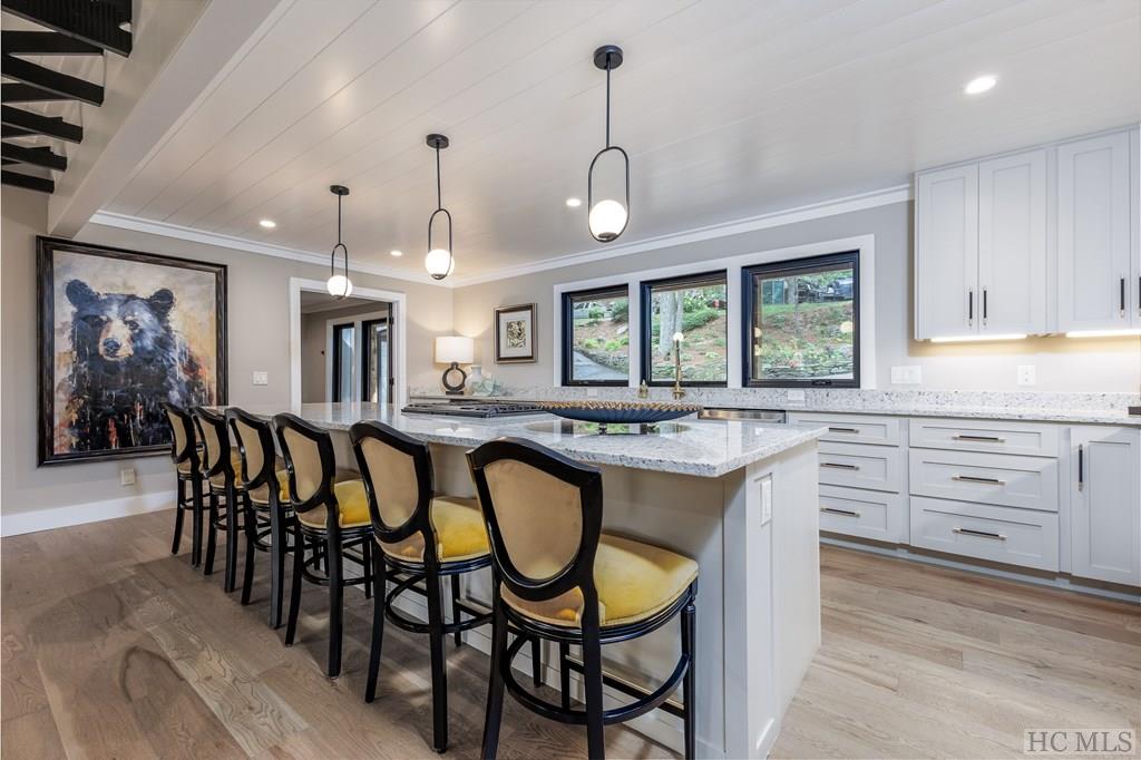 100 Oak Road Highlands, NC 28741 - Photo 7 of 32 Gallery Image 7