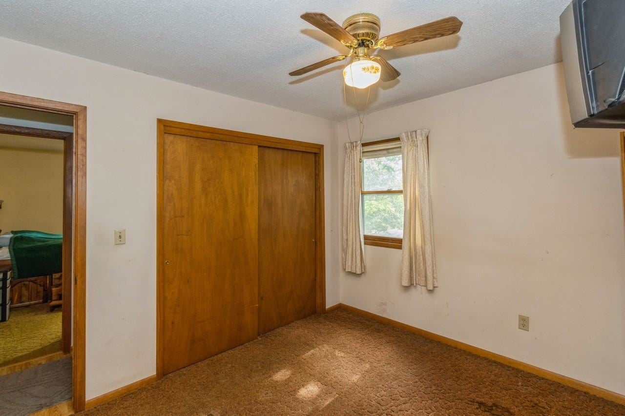 4053 Kitty Lee Road Southwest Iowa City, IA 52240 - Photo 11 of 22 Gallery Image 11
