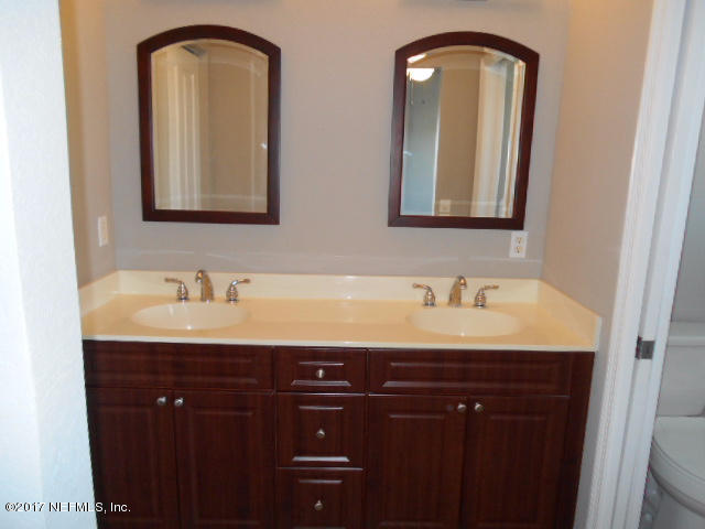 9745 Touchton Road, Unit 225 Jacksonville, FL 32246 - Photo 17 of 27 Master bath