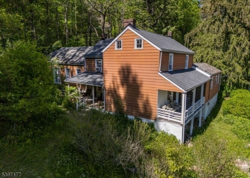 561 Harmony Brass Castle Road Phillipsburg, NJ 08865 - Photo 2 of 41