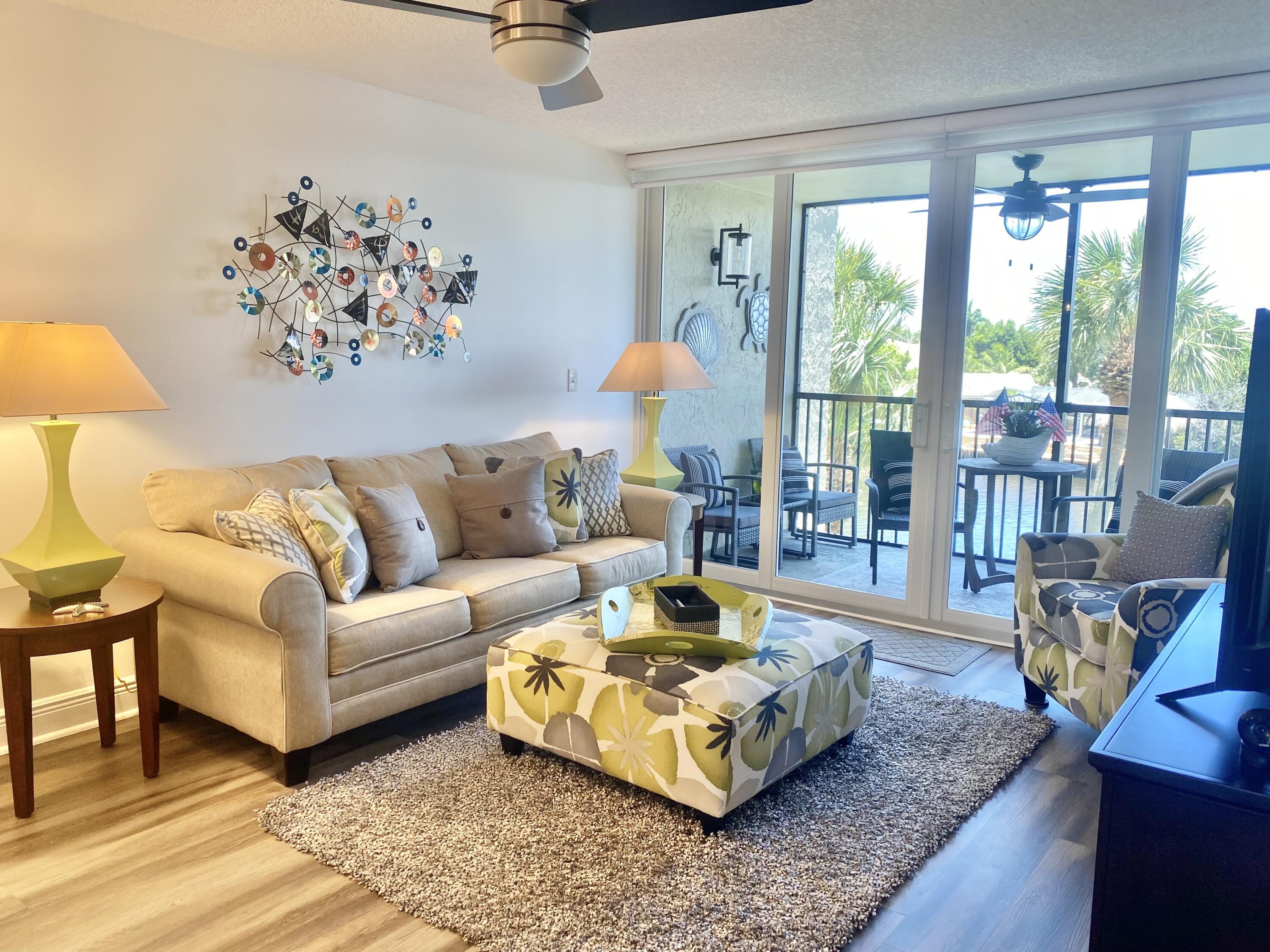 18 Royal Palm Way, Unit 306 Boca Raton, FL 33432 - Photo 4 of 39 IMG_9447